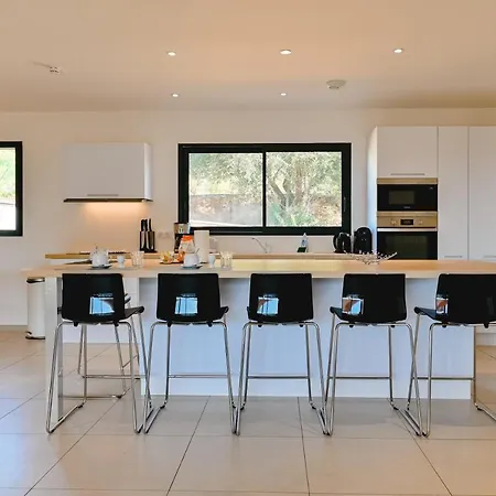 Villa Terrasse Et Piscine A L'entree De Porticcio Cauro