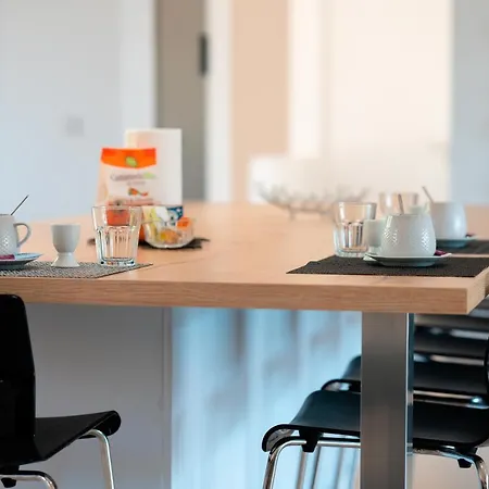 Terrasse Et Piscine A L'entree De Porticcio