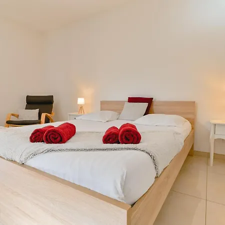 Terrasse Et Piscine A L'entree De Porticcio Villa Cauro